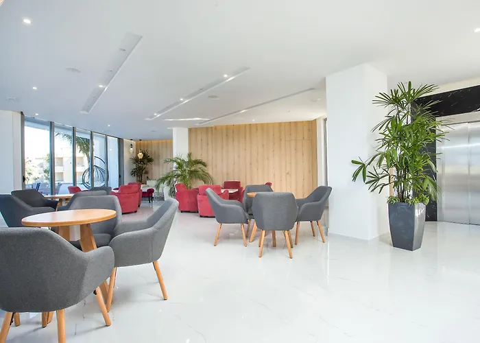 Faliraki Resorts and Hotels with Waterparks