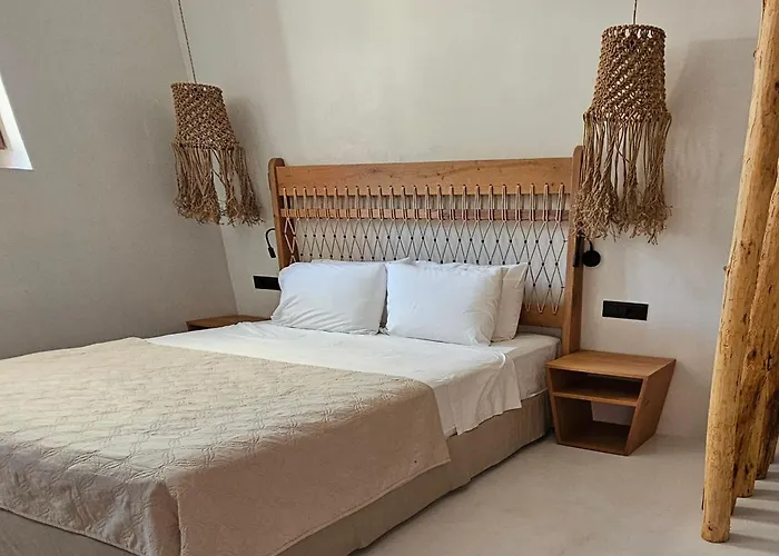 Villa Aphrodite Lindos Suites
