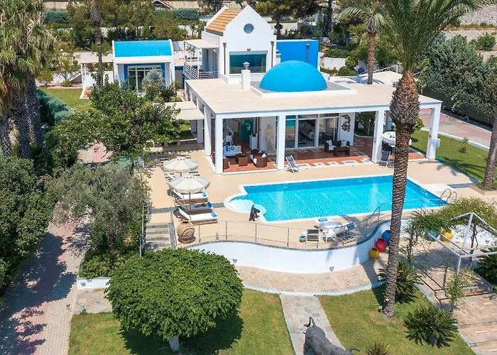 Grande Dame Villa Of Rhodes Asgourou