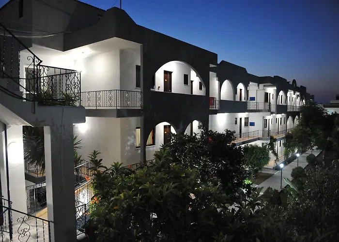 Maritime Hotel Kremasti 